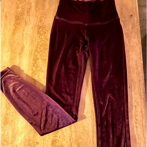 Lululemon Velvet stretch leggings - Picture 4 of 8